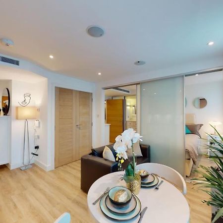 Executive Luxury One Bedroom In Vauxhall London Eksteriør billede